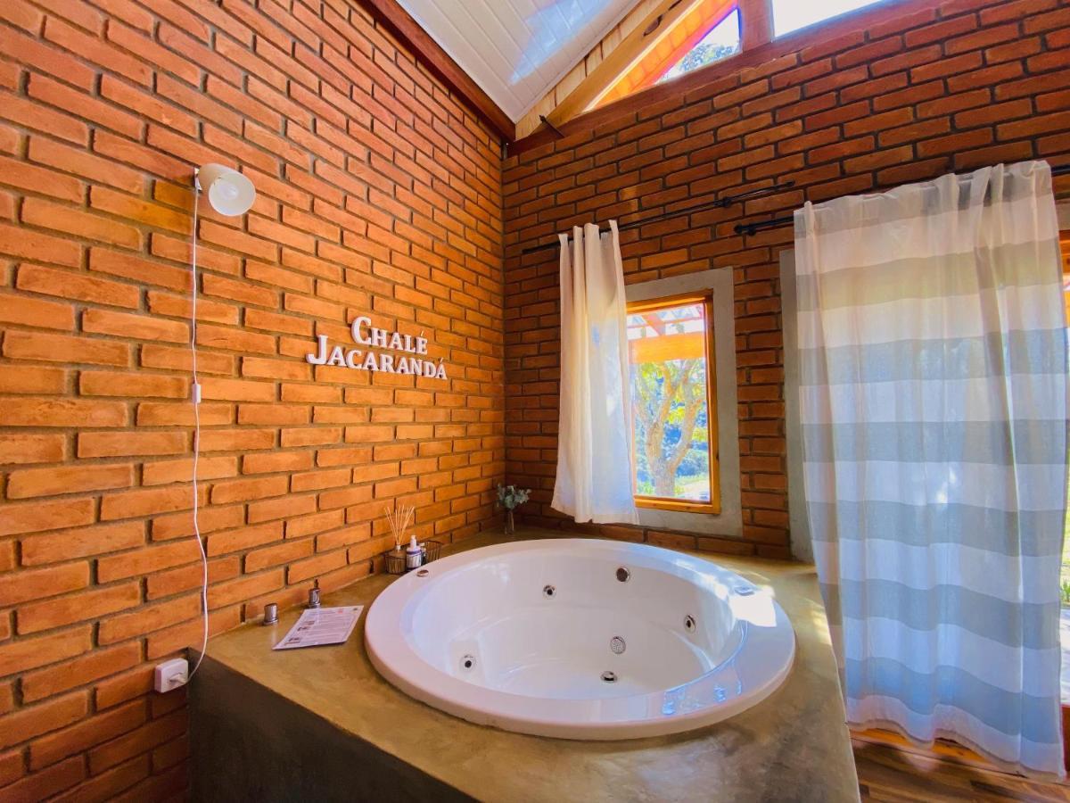 Chale Jacaranda - Hidro - Wifi E Mais ซาปุไค-มิริม ภายนอก รูปภาพ